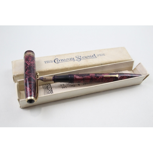 505 - Vintage CONWAY STEWART 73 Burgundy FOUNTAIN PEN w/ 14ct Gold Nib WRITING