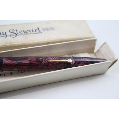 505 - Vintage CONWAY STEWART 73 Burgundy FOUNTAIN PEN w/ 14ct Gold Nib WRITING