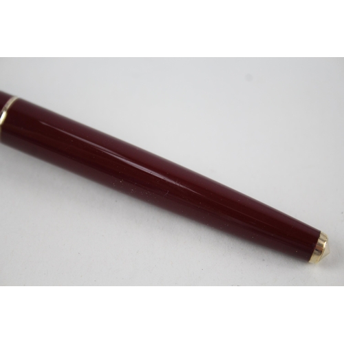 507 - Vintage PARKER 65 Burgundy Fountain Pen w/ Chalk Mark, 14ct Gold Nib WRITING