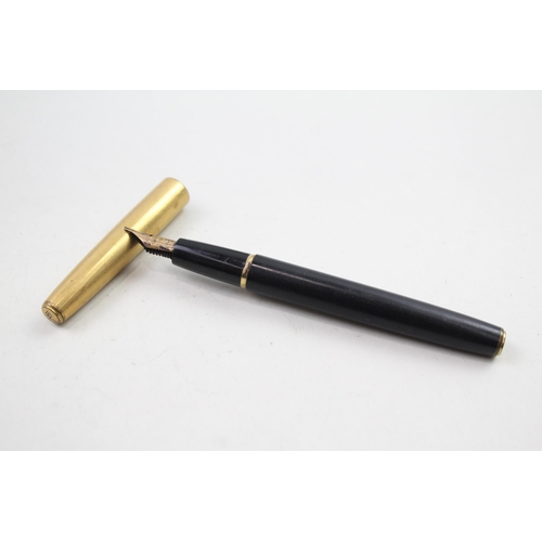 523 - Vintage WATERMAN Black Cased Fountain Pen w/ 18ct Gold Nib WRITING