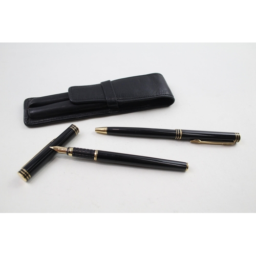 524 - Vintage WATERMAN Ideal Black Lacquer Fountain Pen w/ 18ct Gold Nib, Ballpoint