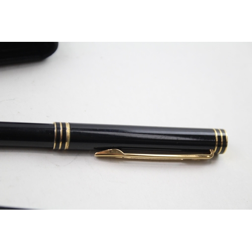 524 - Vintage WATERMAN Ideal Black Lacquer Fountain Pen w/ 18ct Gold Nib, Ballpoint