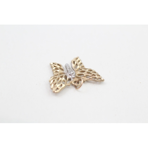 136 - 9ct gold diamond butterfly pendant 1.3g