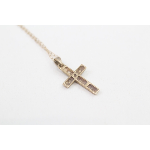 140 - 9ct gold diamond cross pendant with 9ct gold chain 1.2g