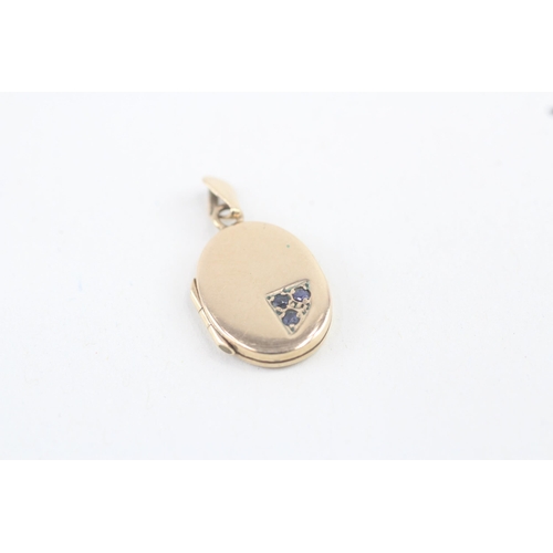 22 - 9ct gold sapphire locket pendant 2.5g