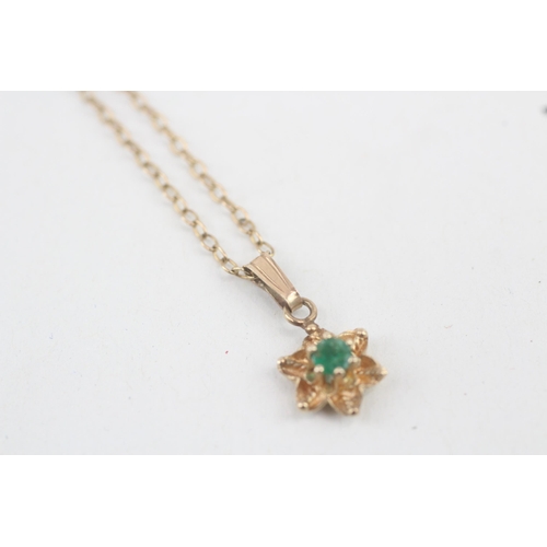 24 - 9ct gold emerald floral pendant with 9ct gold chain 2.4g