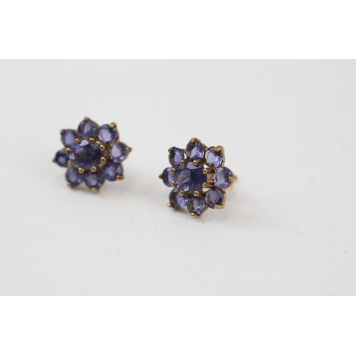 32 - 9ct gold iolite floral cluster stud earrings 1.4g