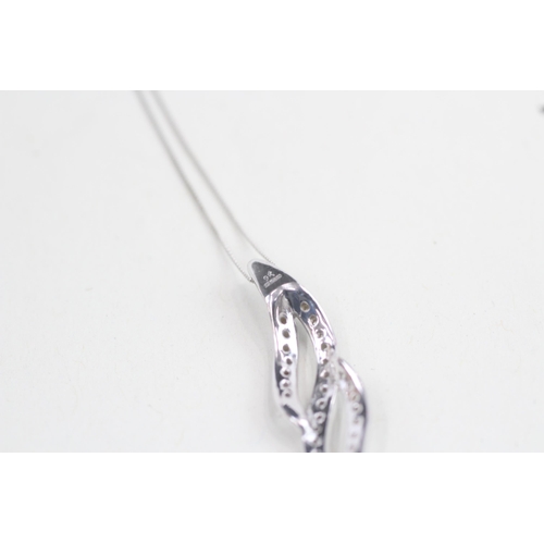 39 - 9ct white gold diamond pendant with 9ct white gold chain 2.7g