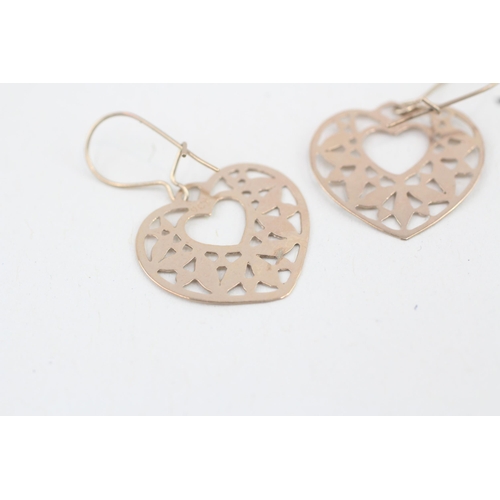 72 - 9ct gold cut work heart drop earrings with shepherd hooks 0.9g