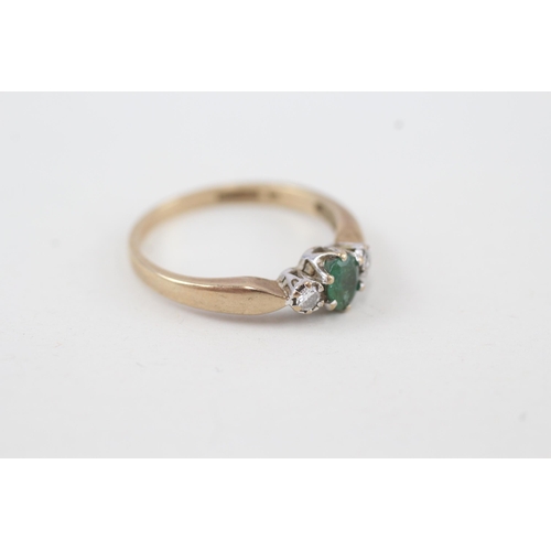 83 - 9ct gold emerald and diamond trilogy dress ring 2.1g   Size P