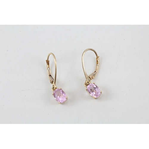 84 - 9ct gold kunzite drop earrings with hinged backs 1.7g