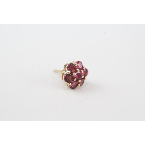 99 - 9ct gold tourmaline floral cluster stud earrings 2g