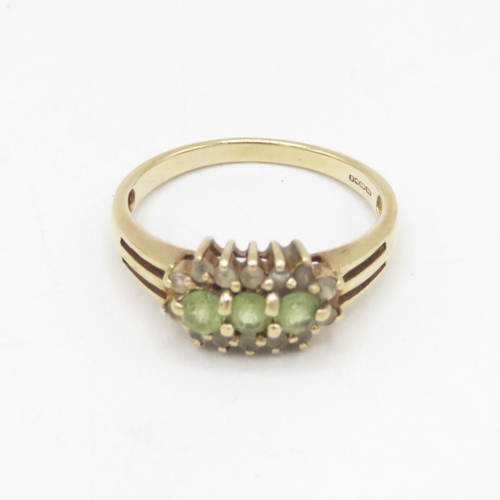 152 - 9ct gold peridot & white gemstone dress ring 2.2g Size N 1/2