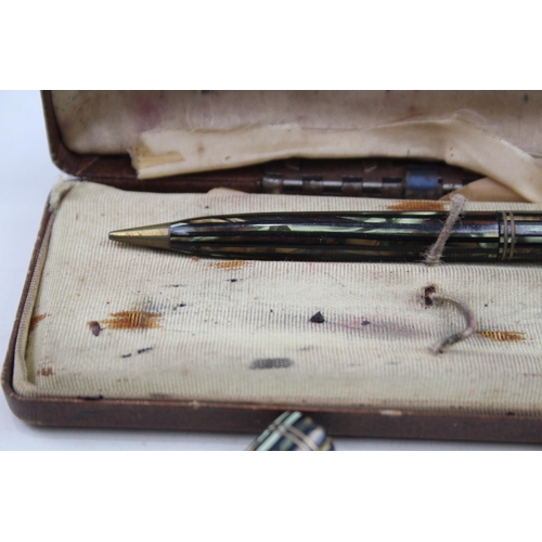 464 - Vintage PAREKR Duofold Green Cased Fountain Pen w/ Gold Plate Nib WRITING Boxed