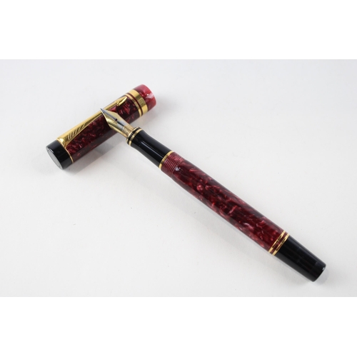 481 - PARKER Duofold Burgundy Lacquer Fountain Pen w/ 18ct Gold Nib WRITING