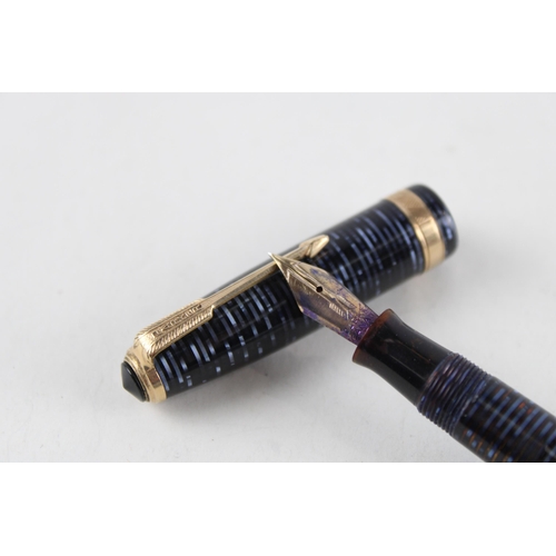 482 - Vintage PARKER Vaccumatic Navy Fountain Pen w/ 14ct Gold Nib WRITING