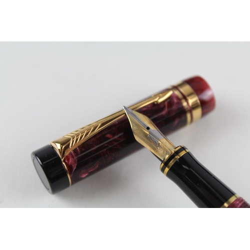 495 - PARKER Duofold Special Burgundy Lacquer Fountain Pen w/ 18ct Gold Nib WRITING