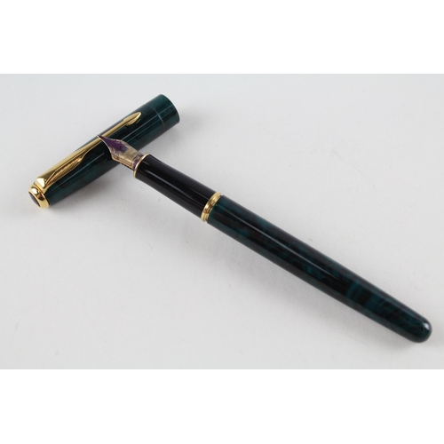 496 - PARKER Sonnet Green Lacquer Fountain Pen w/ 18ct Gold Nib WRITING