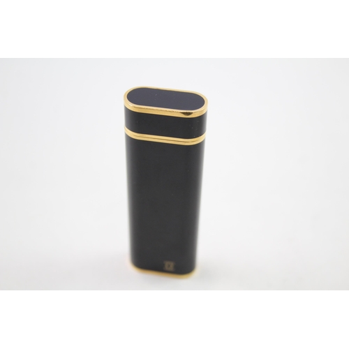 376 - Must De CARTIER Black Lacquer & Gold Plated Cigarette Lighter In Original Box