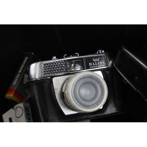 394 - Assorted Vintage Cameras Inc. SLRs, DSLRs, Lenses, Digital Bridges Etc. Job Lot
