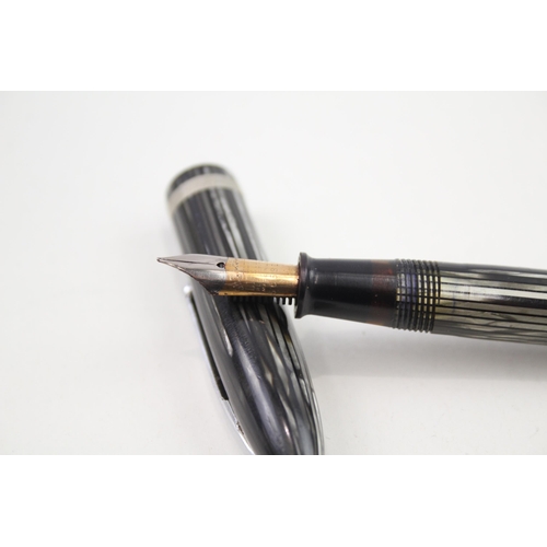 434 - Vintage SHEAFFER Balance Grey & Black Fountain Pen w/ Gold Plate Nib WRITING