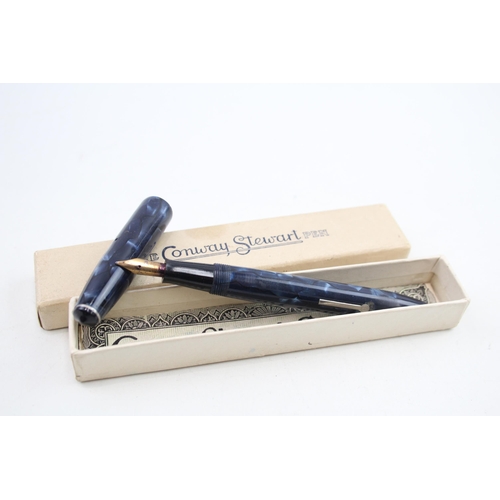 440 - Vintage Conway Stewart 15 Navy Fountain Pen w/ 14ct Gold Nib Writing