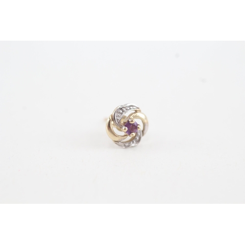 105 - 9ct gold amethyst openwork stud earrings (0.8g)