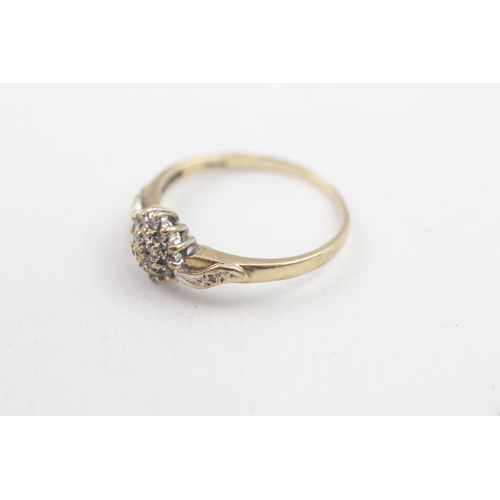 154 - 9ct gold vintage diamond set cluster ring (1.7g) Size P 1/2