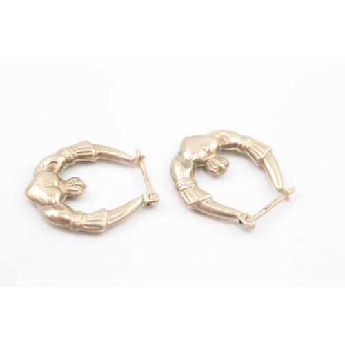 18 - 9ct gold claddagh hoop earrings   1.5g