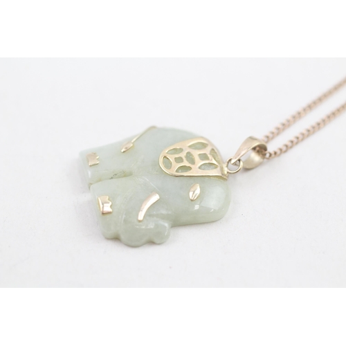 200 - 9ct gold carved jade elephant pendant necklace (5.2g)