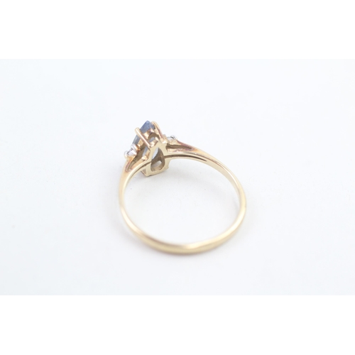 205 - 9ct gold cz accented pear cut tanzanite set ring (1.6g) Size O