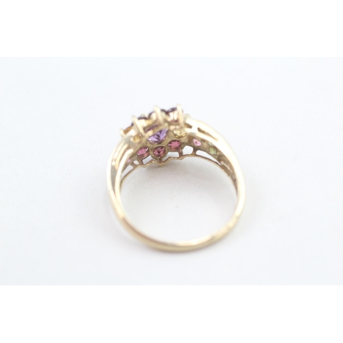 226 - 9ct gold amethyst, citrine, tourmaline, and garnet set cluster ring (3g) Size Q