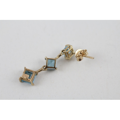 3 - 9ct gold blue topaz drop earrings   1.9g