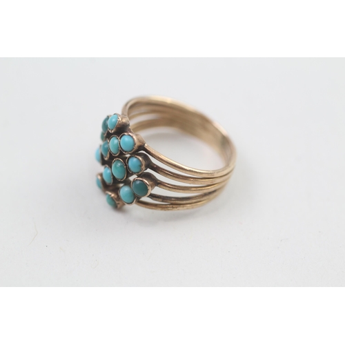 61 - 15ct gold turquoise ring Size K  3.7g