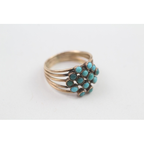 61 - 15ct gold turquoise ring Size K  3.7g