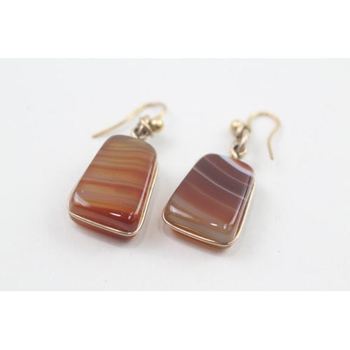 67 - Low carat gold agate drop earrings   6.6g