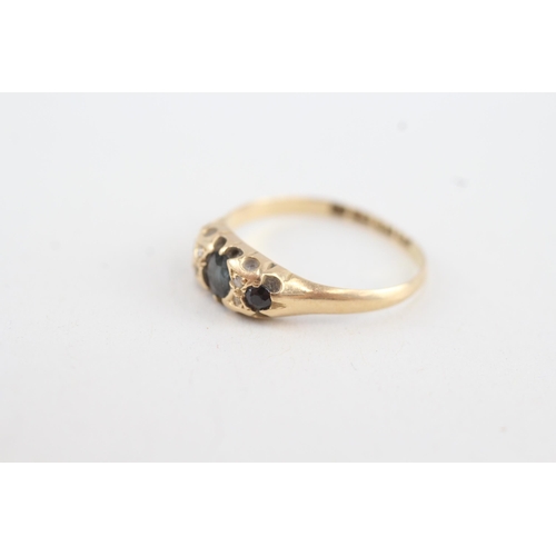 118 - 18ct gold antique diamond & sapphire seven stone ring (2g) Size  N