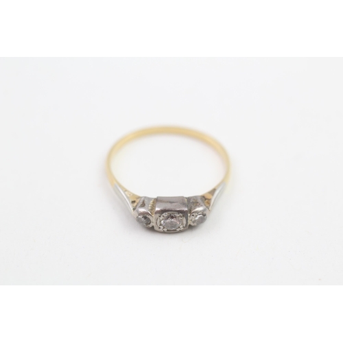 119 - 18ct gold vintage diamond set trilogy ring (2.2g) Size  N