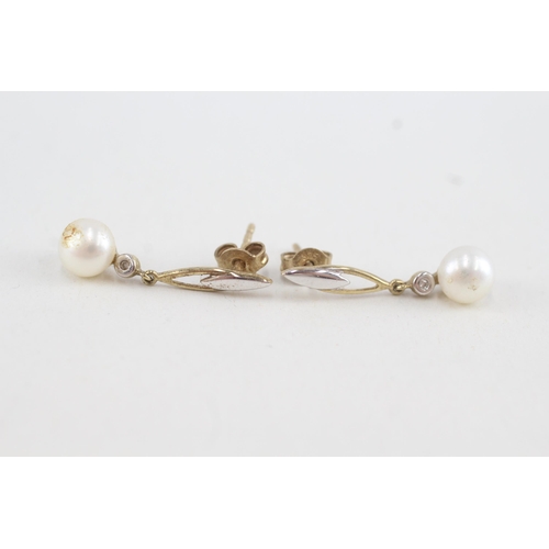 153 - 9ct gold diamond & cultured pearl drop earrings (1.7g)