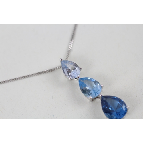 189 - 9ct gold vari-hue blue gemstone drop pendant necklace (3.2g)