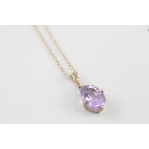 241 - 9ct gold oval cut amethyst pendant necklace (1.3g)
