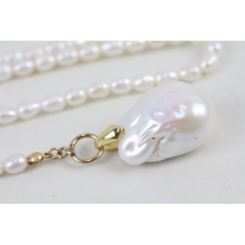 284 - 9ct gold cultured and baroque pearl set necklace (49.2g)