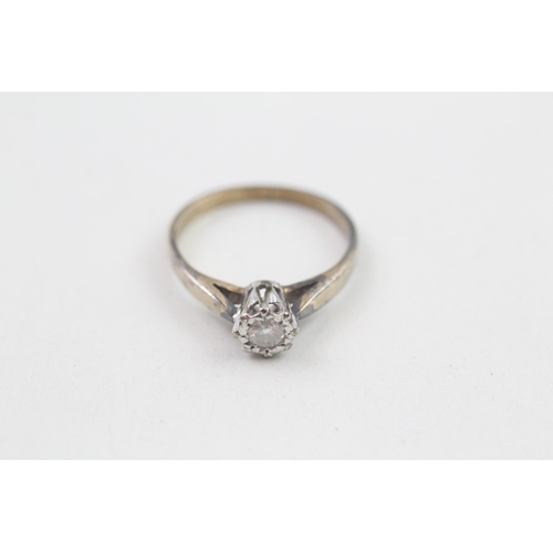 10 - 9ct gold vintage diamond set solitaire ring (1.5g) Size  I 1/2