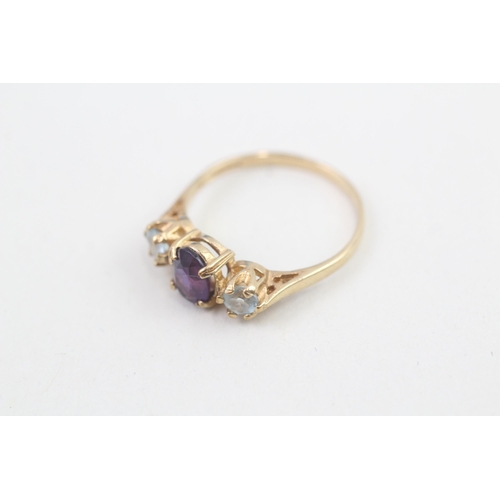 126 - 9ct gold amethyst & aquamarine three stone ring ,claw set (1.9g) Size  O