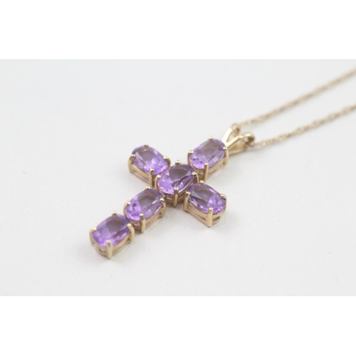 19 - 9ct gold amethyst set Christian cross pendant necklace (2.5g)