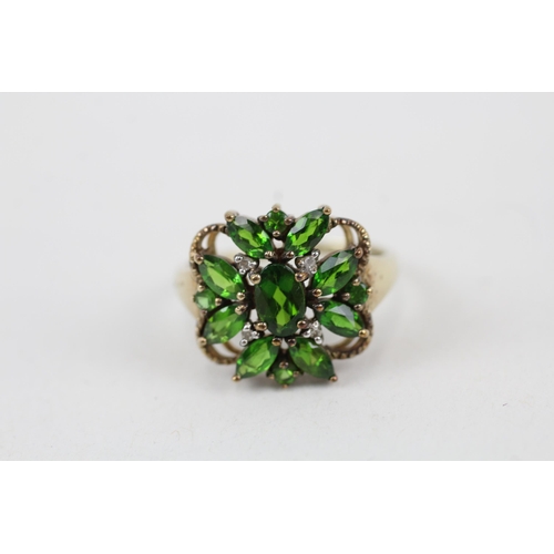 35 - 9ct gold diamond accented chrome diopside set cluster ring (2.9g) Size  O