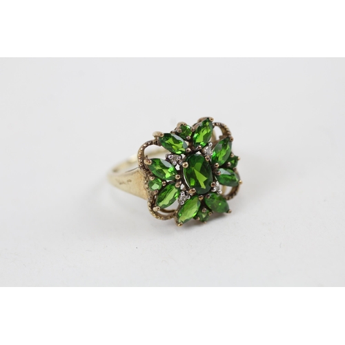 35 - 9ct gold diamond accented chrome diopside set cluster ring (2.9g) Size  O