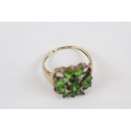 35 - 9ct gold diamond accented chrome diopside set cluster ring (2.9g) Size  O