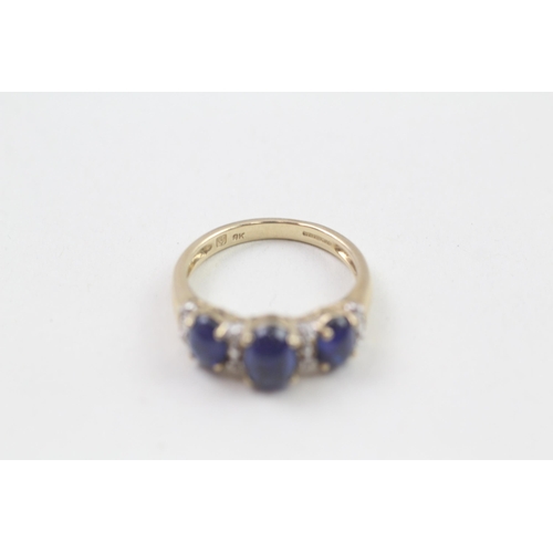 75 - 9ct gold sapphire and diamond cabochon trilogy ring (2.5g) Size  L 1/2