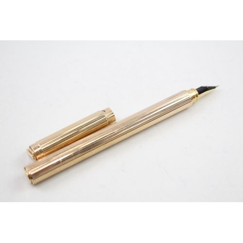 435 - Vintage S.T DUPONT Gold Plated Cased Fountain Pen w/ 18ct Gold Nib Writing